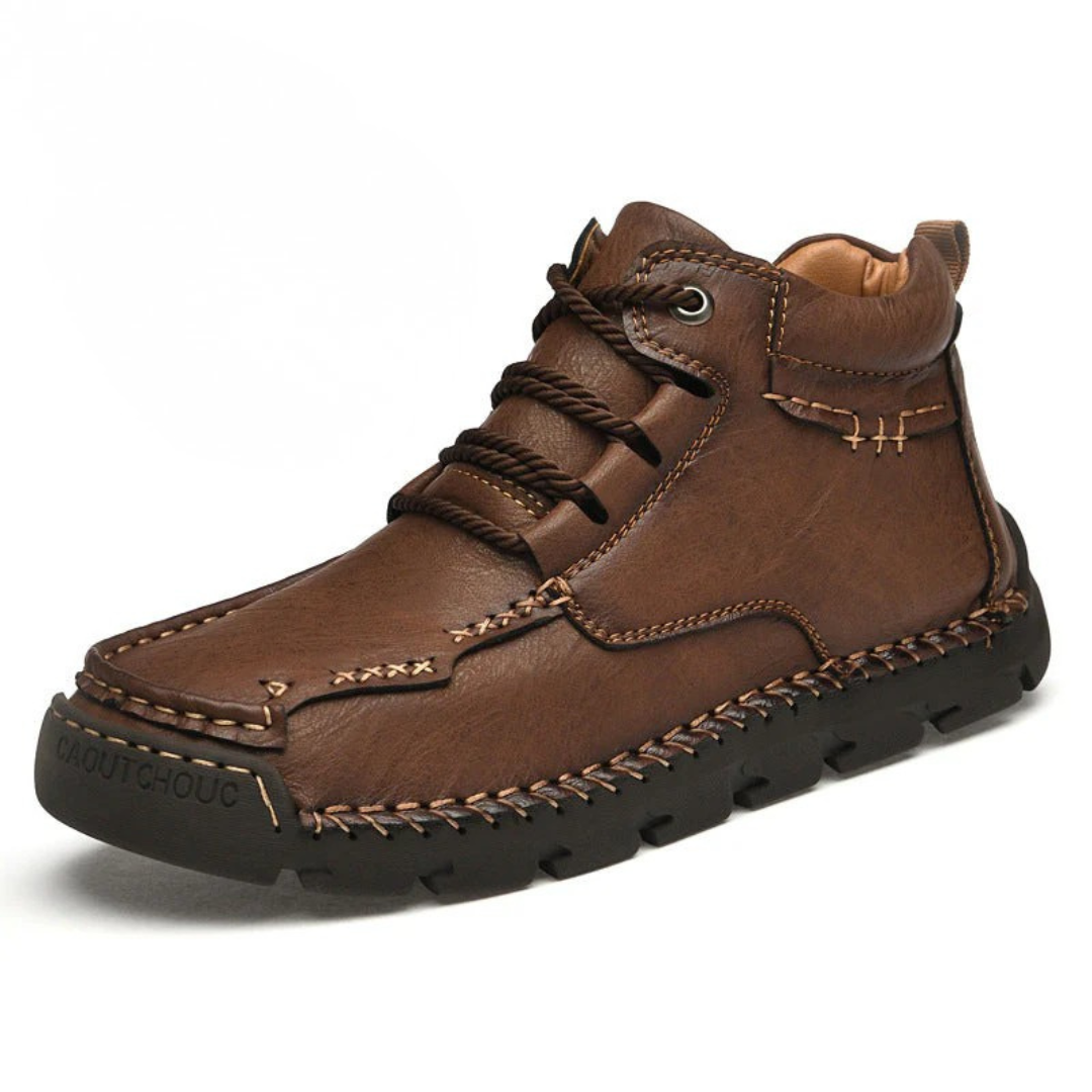 Botas Martin masculinas vintage de inverno, forradas com lã e em couro, para uso casual.