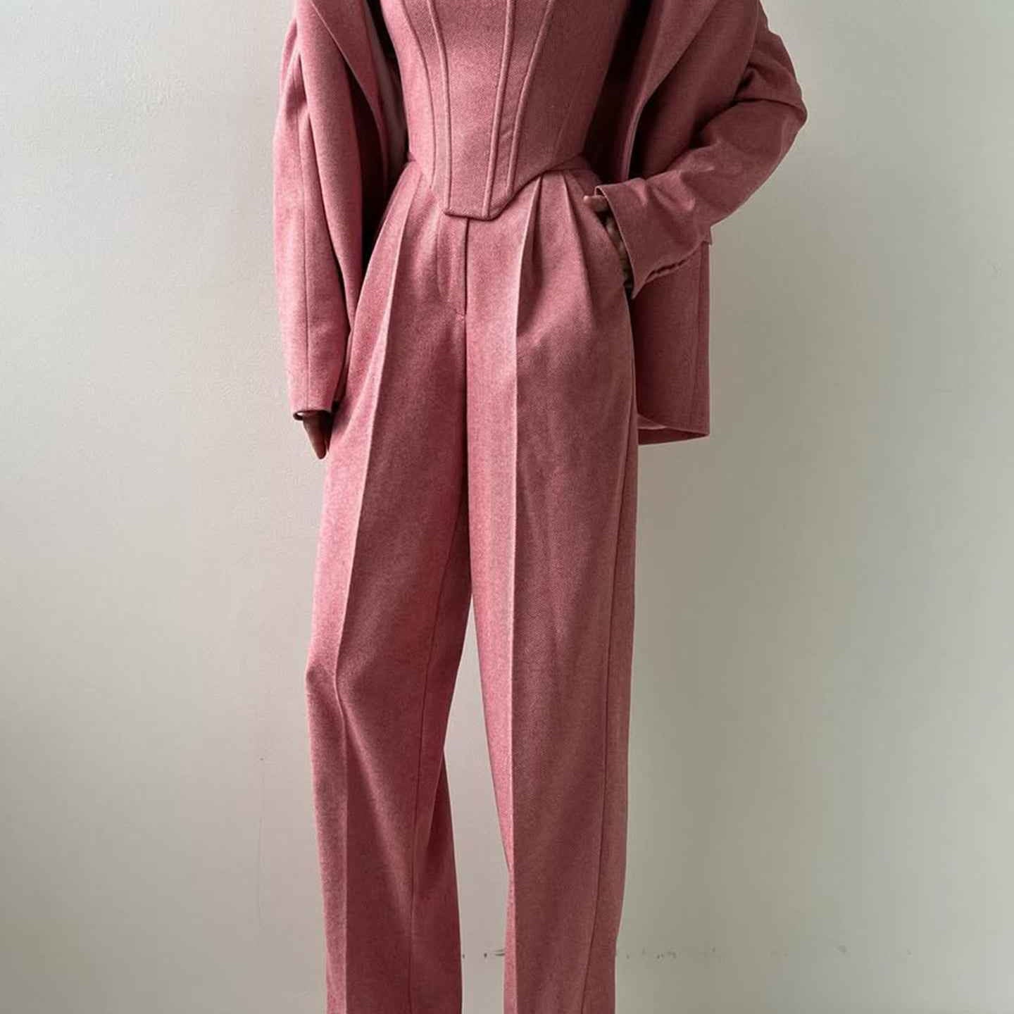 Elegance - Conjunto de três peças com blazer trespassado