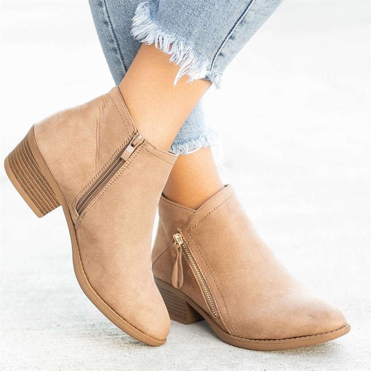 Adara™ | Botas Elegantes para o Dia a Dia - Ines Braga