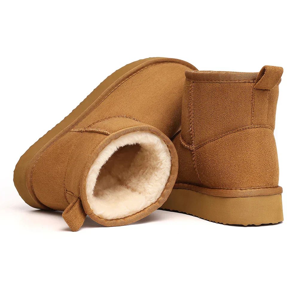 Amara | Bota Clássica Feminina de Inverno com Forro Peludo Interior - Ines Braga