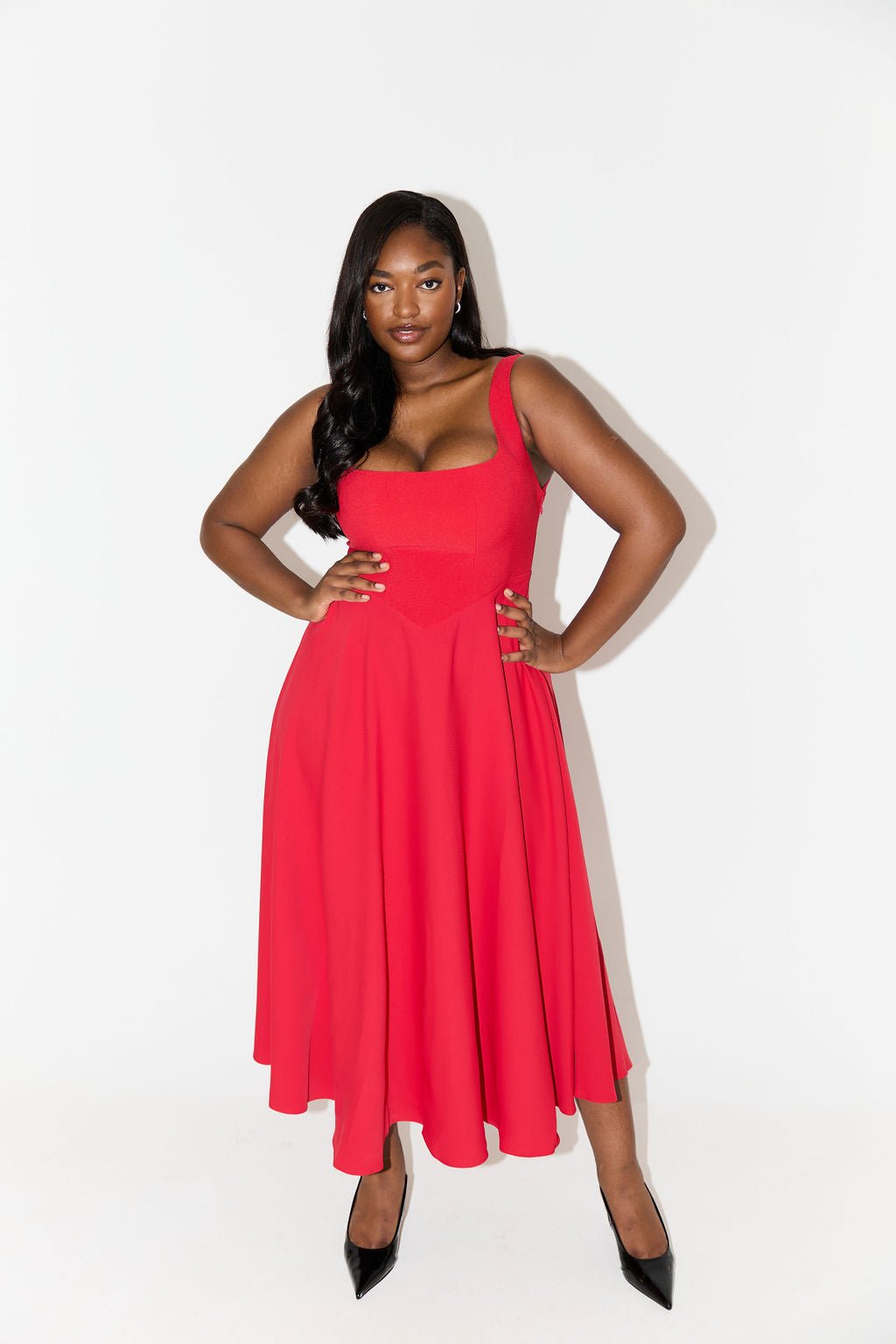 Amélia™ | Vestido Midi Intemporal e Fluido - Ines Braga