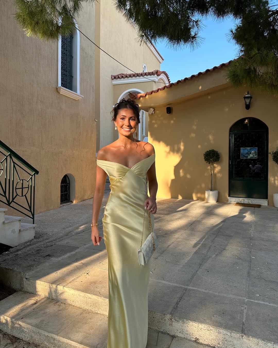 Bárbara | Vestido Maxi em Cetim sem costas - Ines Braga
