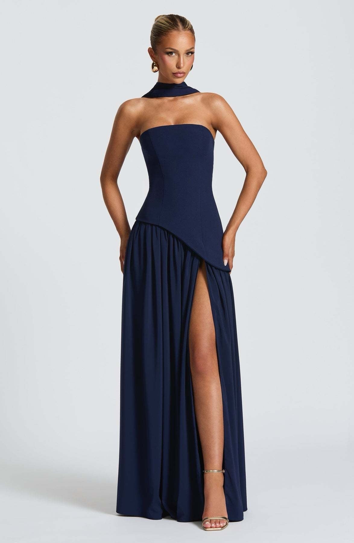 Beatriz™ | Vestido Longo com Corte Sofisticado - Ines Braga