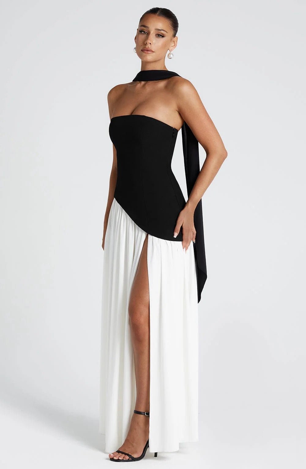 Beatriz™ | Vestido Longo com Corte Sofisticado - Ines Braga
