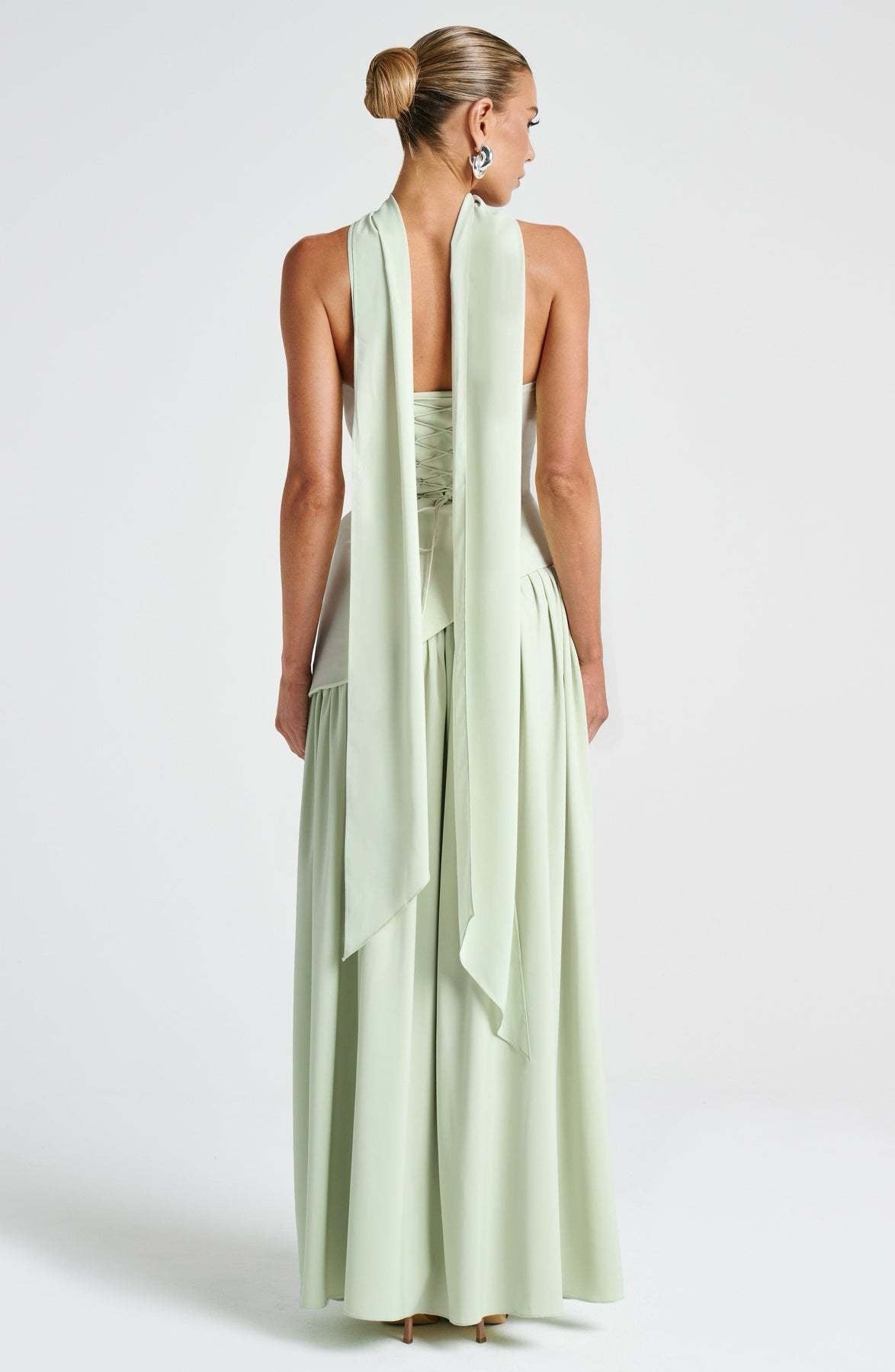 Beatriz™ | Vestido Longo com Corte Sofisticado - Ines Braga