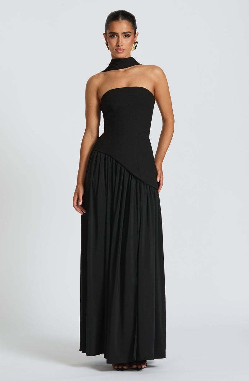 Beatriz™ | Vestido Longo com Corte Sofisticado - Ines Braga
