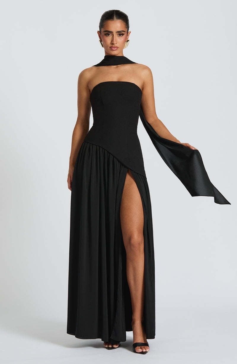 Beatriz™ | Vestido Longo com Corte Sofisticado - Ines Braga