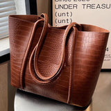 Betina | Bolsa Ombro em Couro Crocodilo Elegante e Versátil - Ines Braga