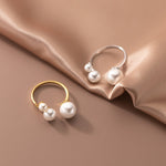 BrilhoNova Anel Triangular Ajustável Pérolas - Elegância - Ines Braga