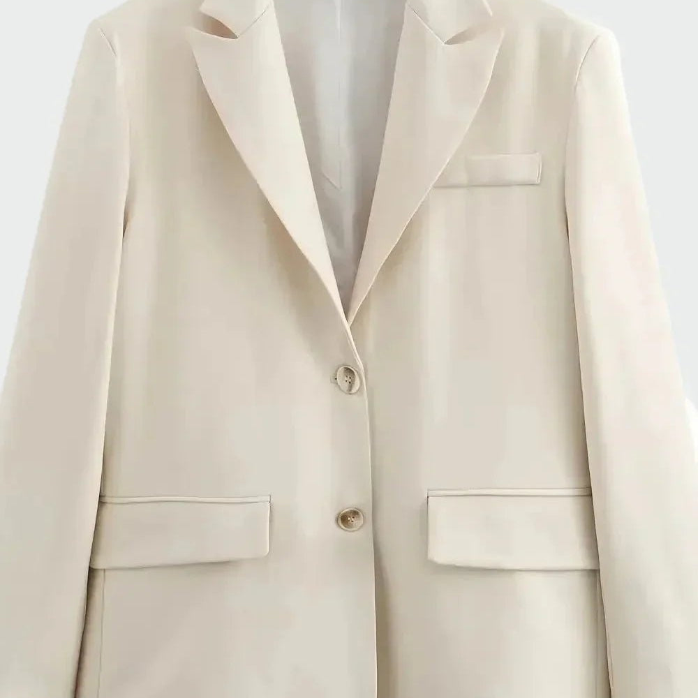 Casaco Oversized com Linha Moderna - Ines Braga