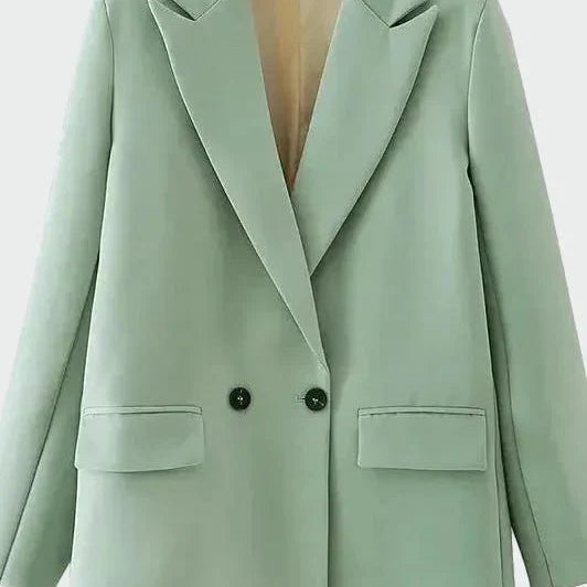 Casaco Oversized com Linha Moderna - Ines Braga