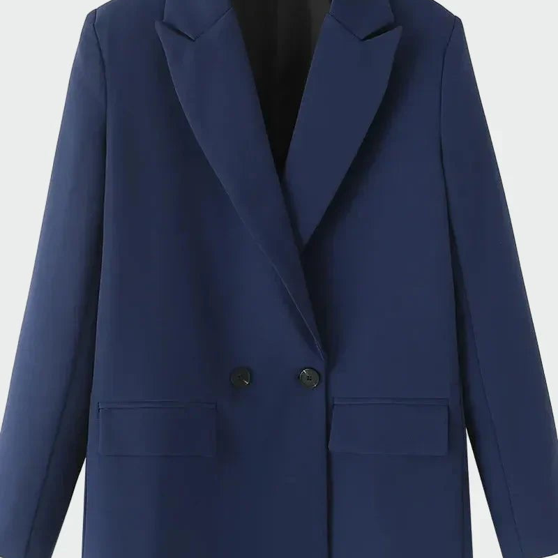Casaco Oversized com Linha Moderna - Ines Braga