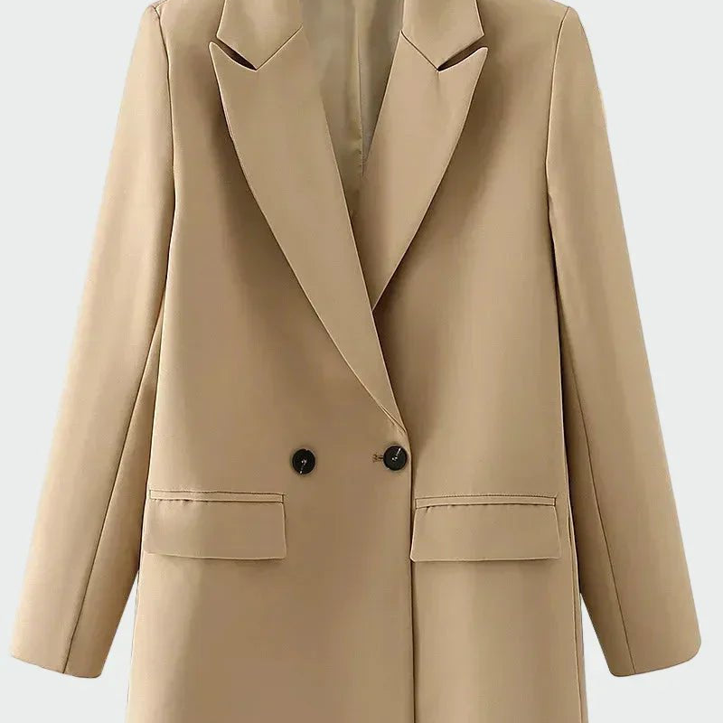 Casaco Oversized com Linha Moderna - Ines Braga