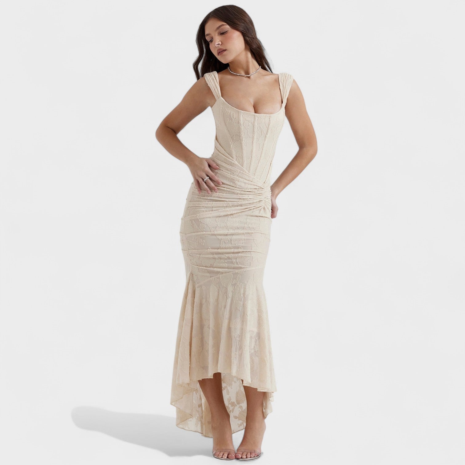 Cesca - Vestido de silhueta escultural - Ines Braga