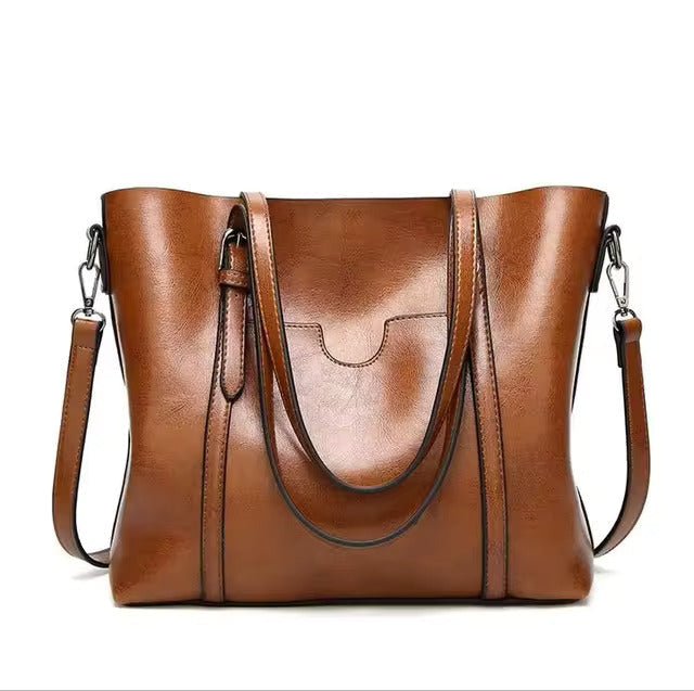 Clara | Bolsa de Ombro em Couro Macio Versátil Elegante - Ines Braga