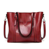Clara | Bolsa de Ombro em Couro Macio Versátil Elegante - Ines Braga