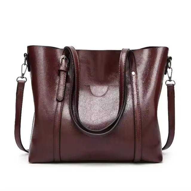 Clara | Bolsa de Ombro em Couro Macio Versátil Elegante - Ines Braga