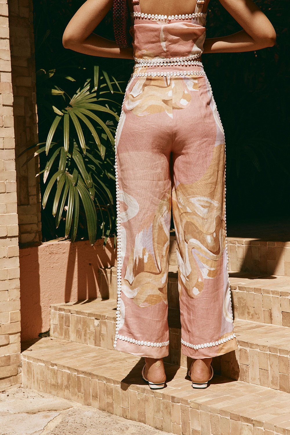 Diana| Calça de cintura alta com estampa artística - Ines Braga