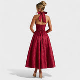 Effie - Vestido midi texturado com decote V - Ines Braga