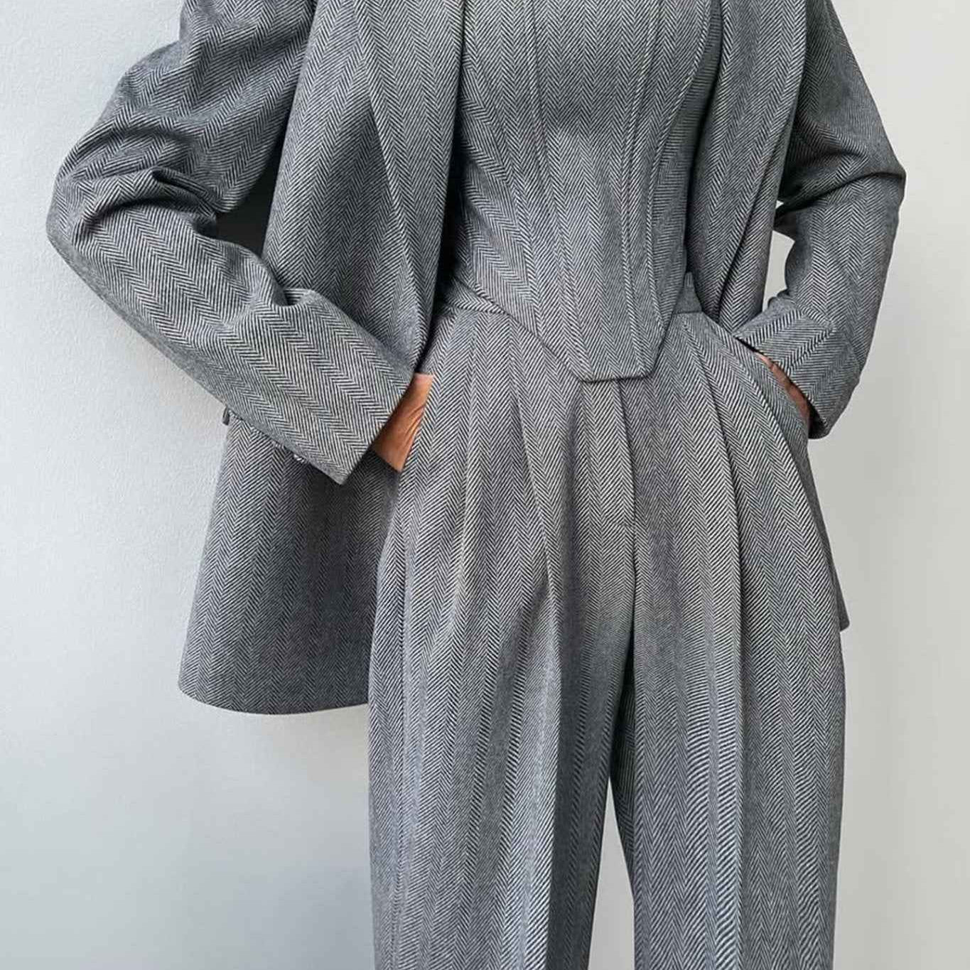 Elegance - Conjunto de três peças com blazer trespassado
