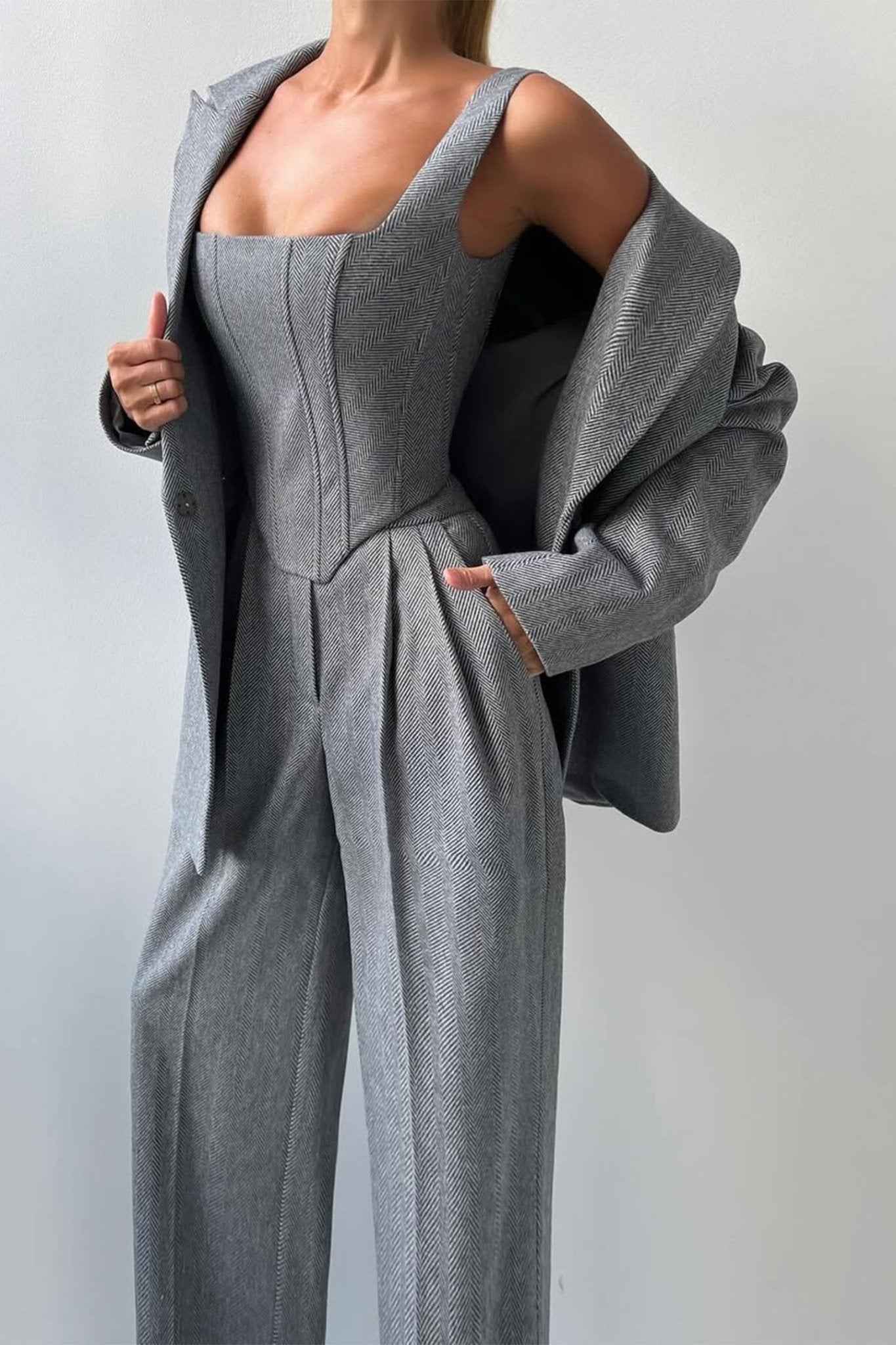 Elegance - Conjunto de três peças com blazer trespassado