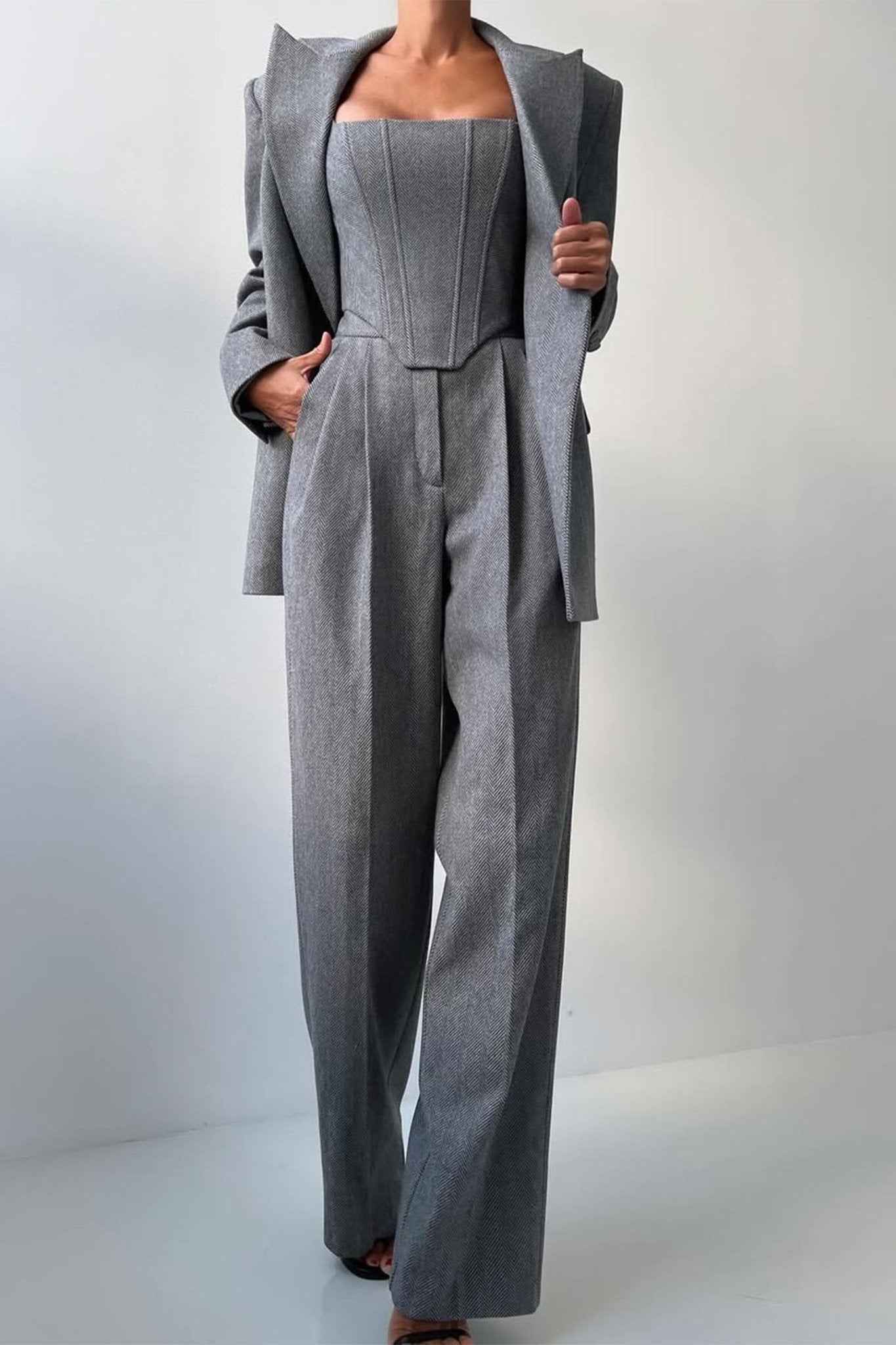 Elegance - Conjunto de três peças com blazer trespassado