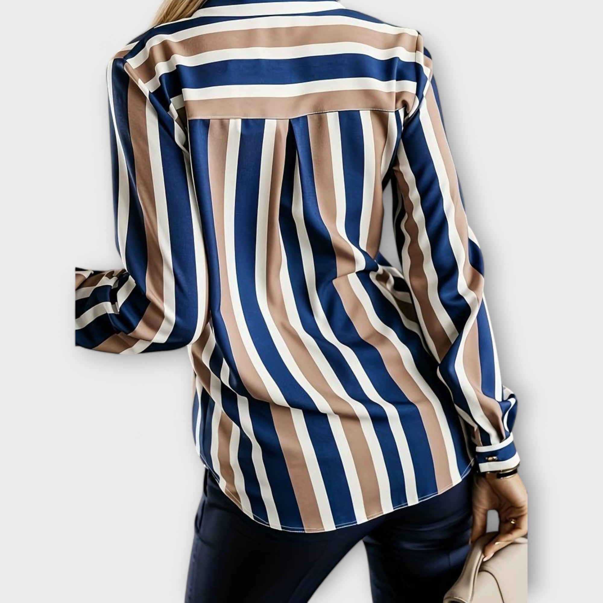 Emilia - Blusa Casual com Risca - Ines Braga
