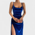 Gabriela - Vestido de veludo com fenda lateral - Ines Braga