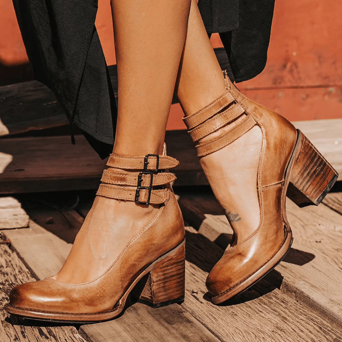 Ginevra™ | Sapatos de salto alto com tiras múltiplas e sola grossa - Ines Braga