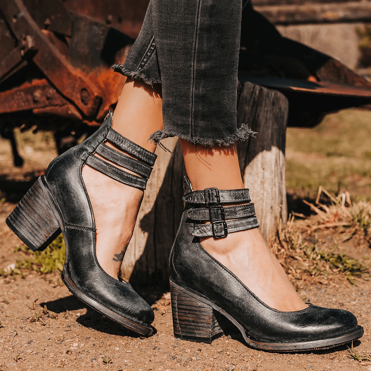 Ginevra™ | Sapatos de salto alto com tiras múltiplas e sola grossa - Ines Braga