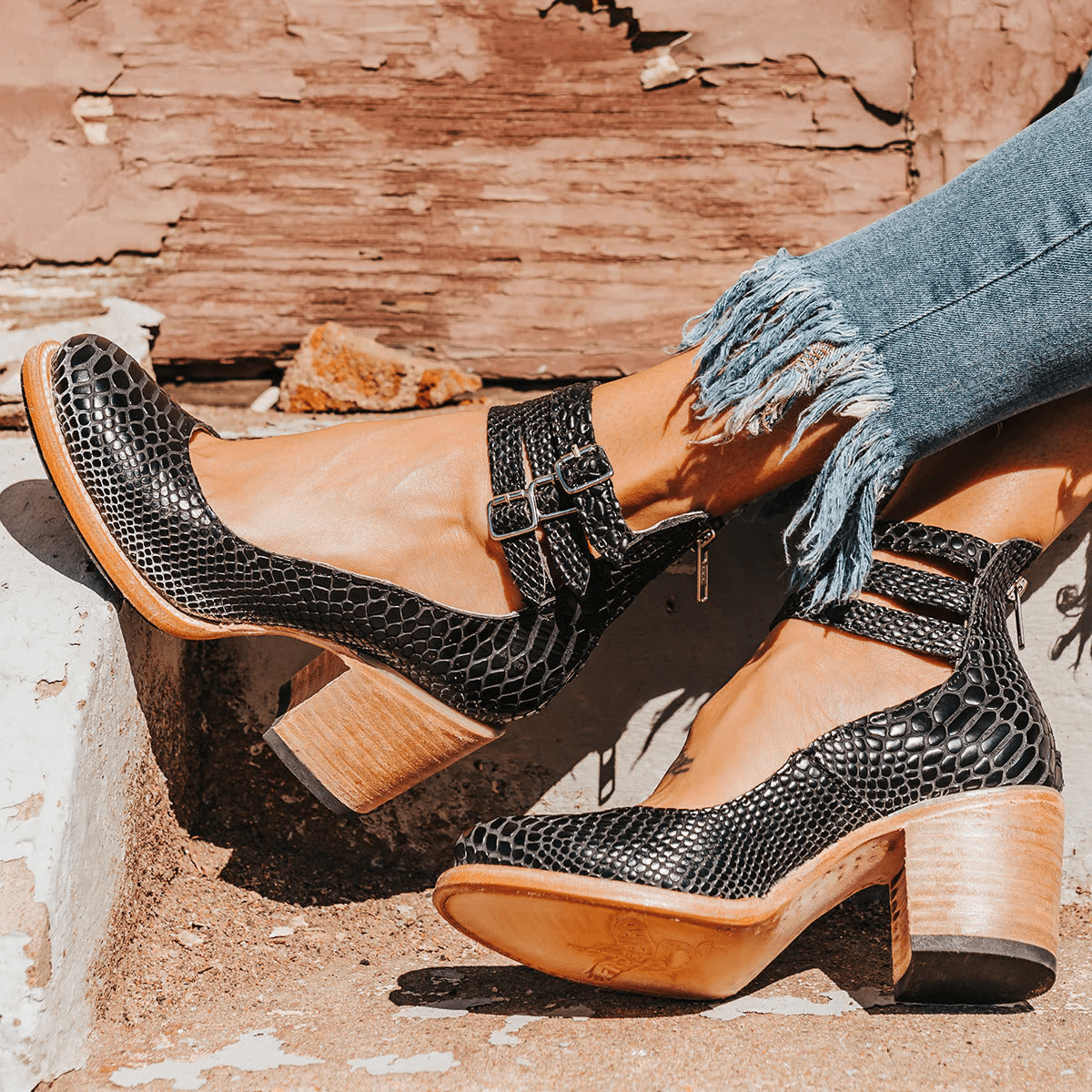 Ginevra™ | Sapatos de salto alto com tiras múltiplas e sola grossa - Ines Braga