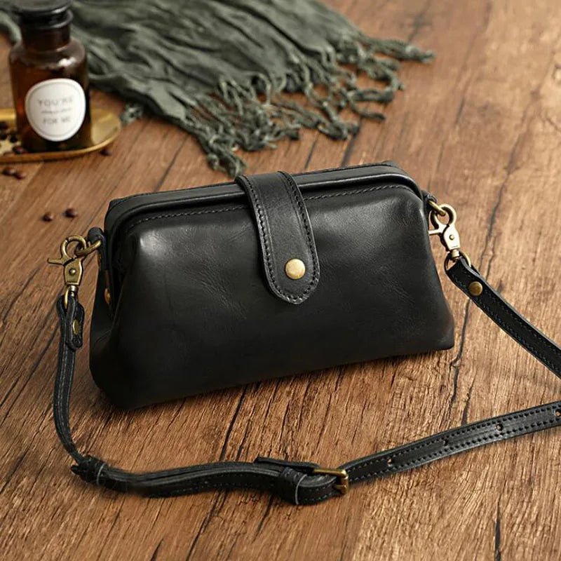 Ivy | Mini Bolsa Transversal de Couro Sintético Versátil - Ines Braga