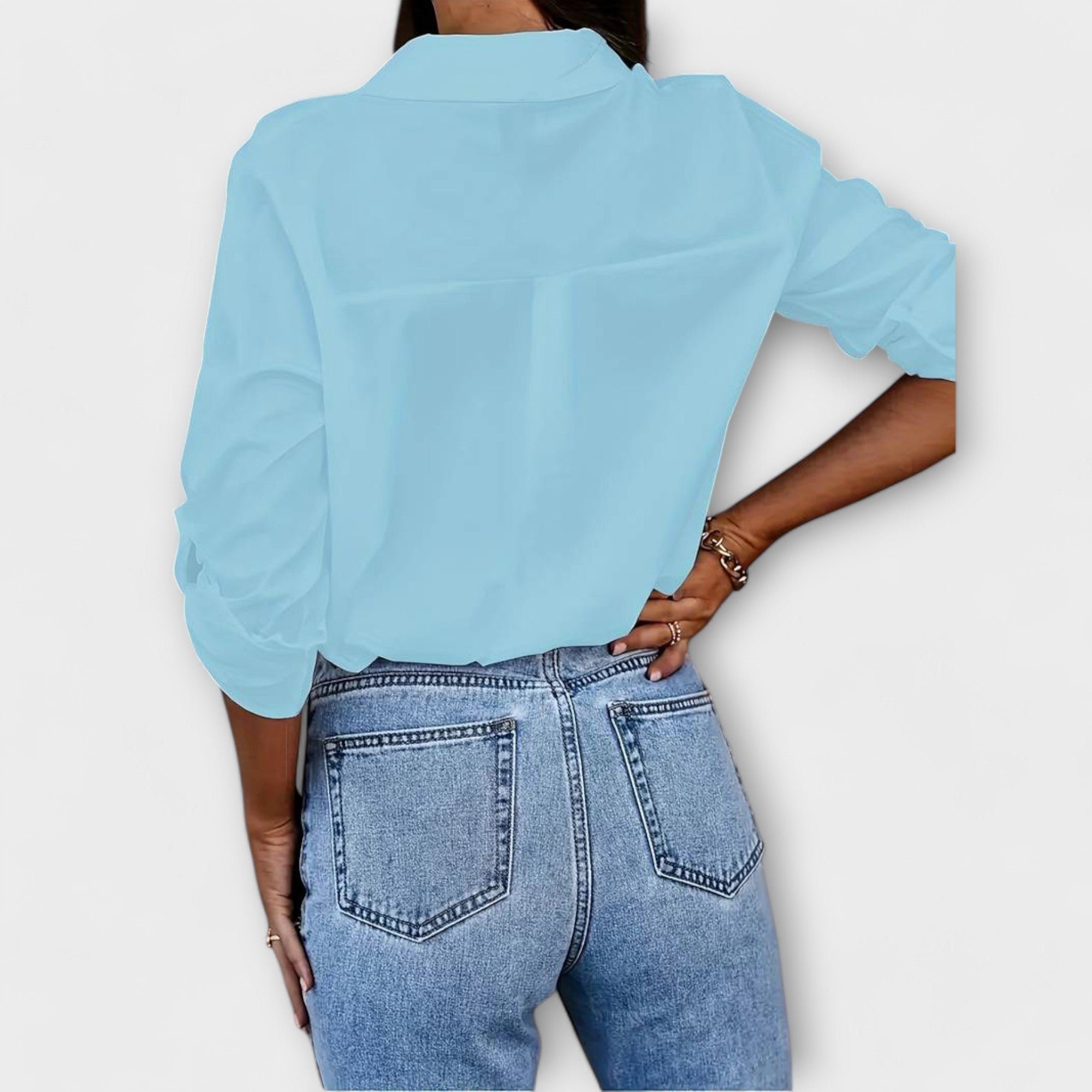 Jessica - Blusa Casual com Decote Pontiagudo - Ines Braga