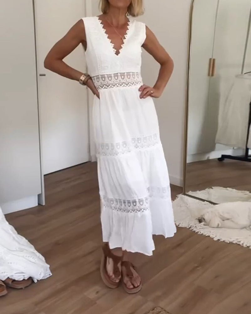 Kim | Vestido em Renda com Decote em V - Ines Braga