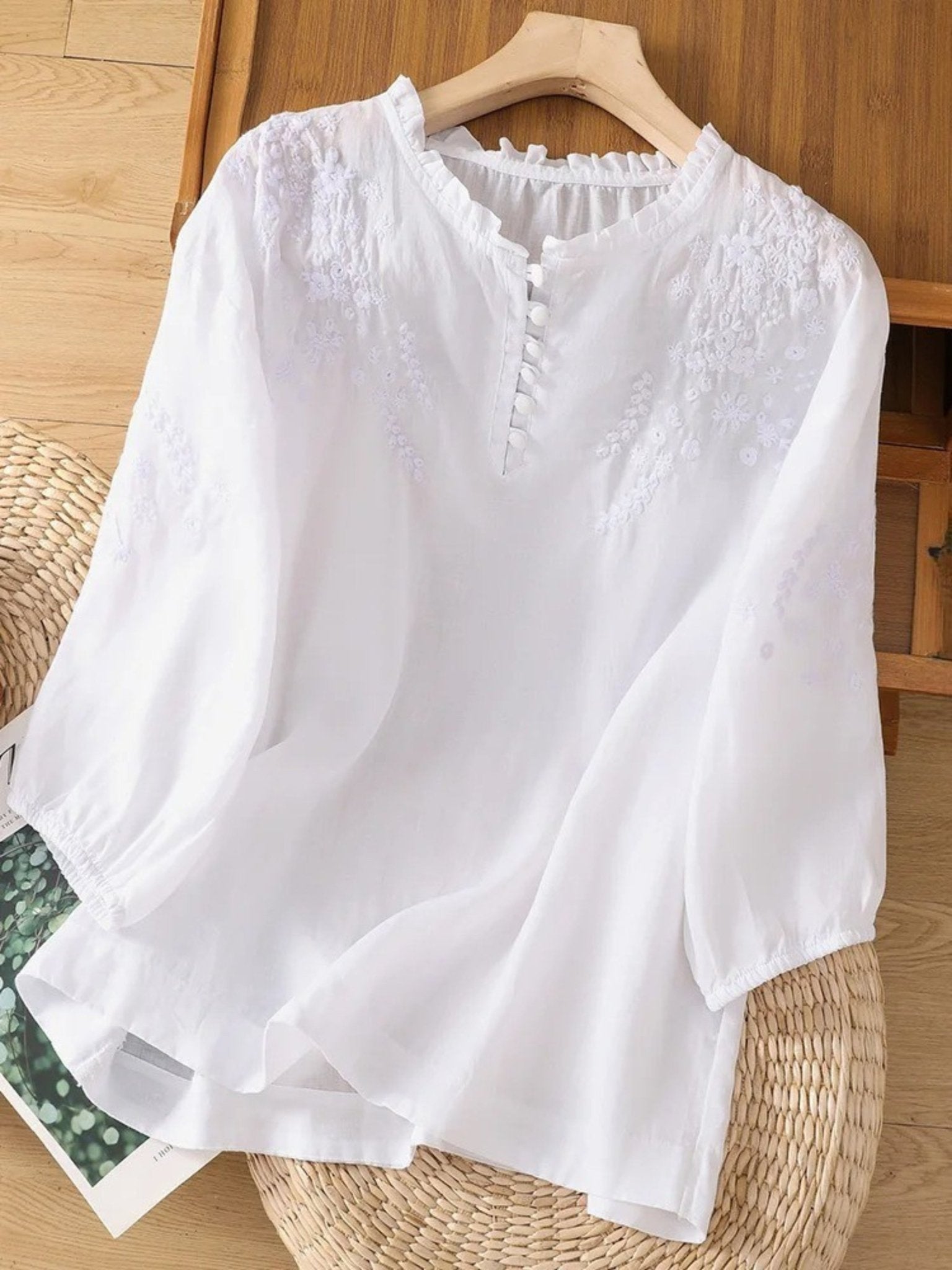 Kissina | Blusa de Algodão e Linho Bordada - Ines Braga