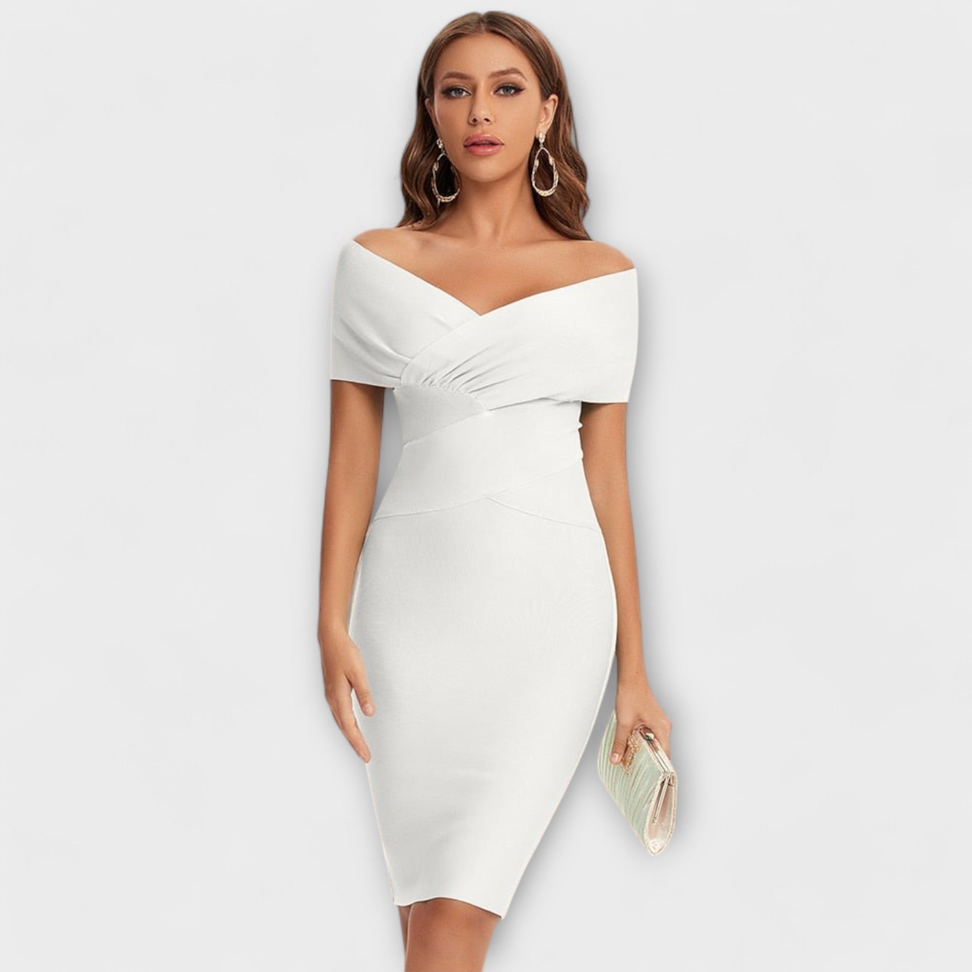 Lara| Mini vestido elegante com decote em V - Ines Braga