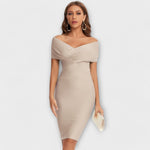 Lara| Mini vestido elegante com decote em V - Ines Braga