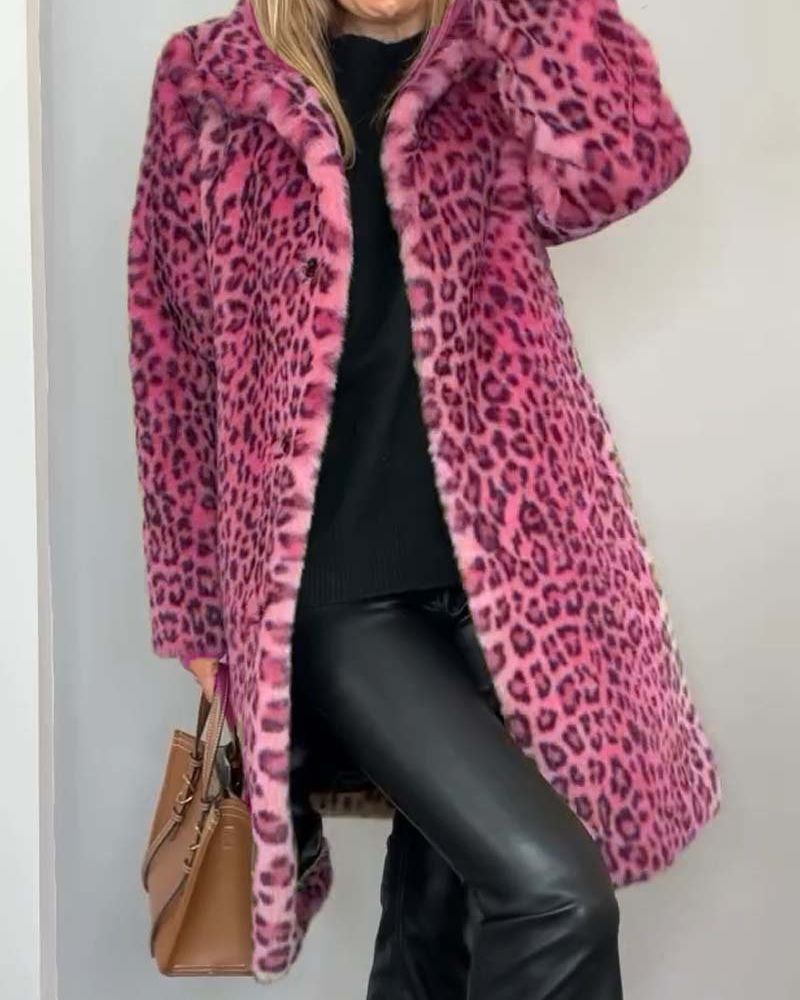LEIA - Casaco Comprido e Macio Com Padrão Leopardo - Ines Braga