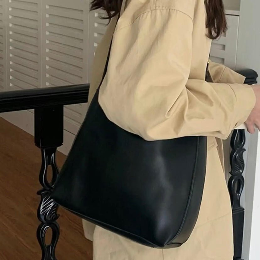 Lena | Bolsa Ombro Compacta Espaçosa Prática Elegante - Ines Braga