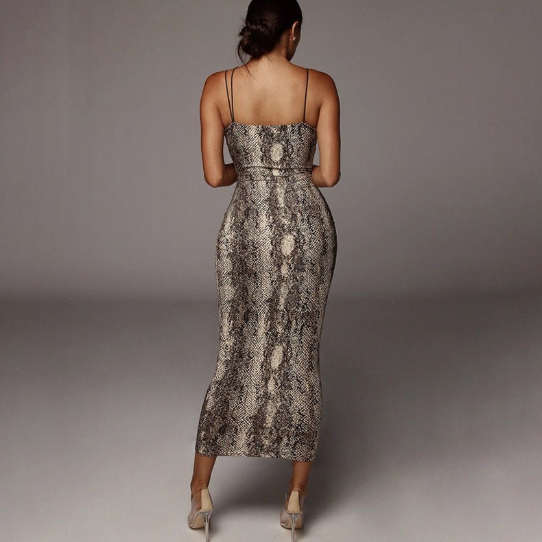 Leopardo | Vestido Justo Sexy com Estampa de Leopardo e Alças Finas - Ines Braga