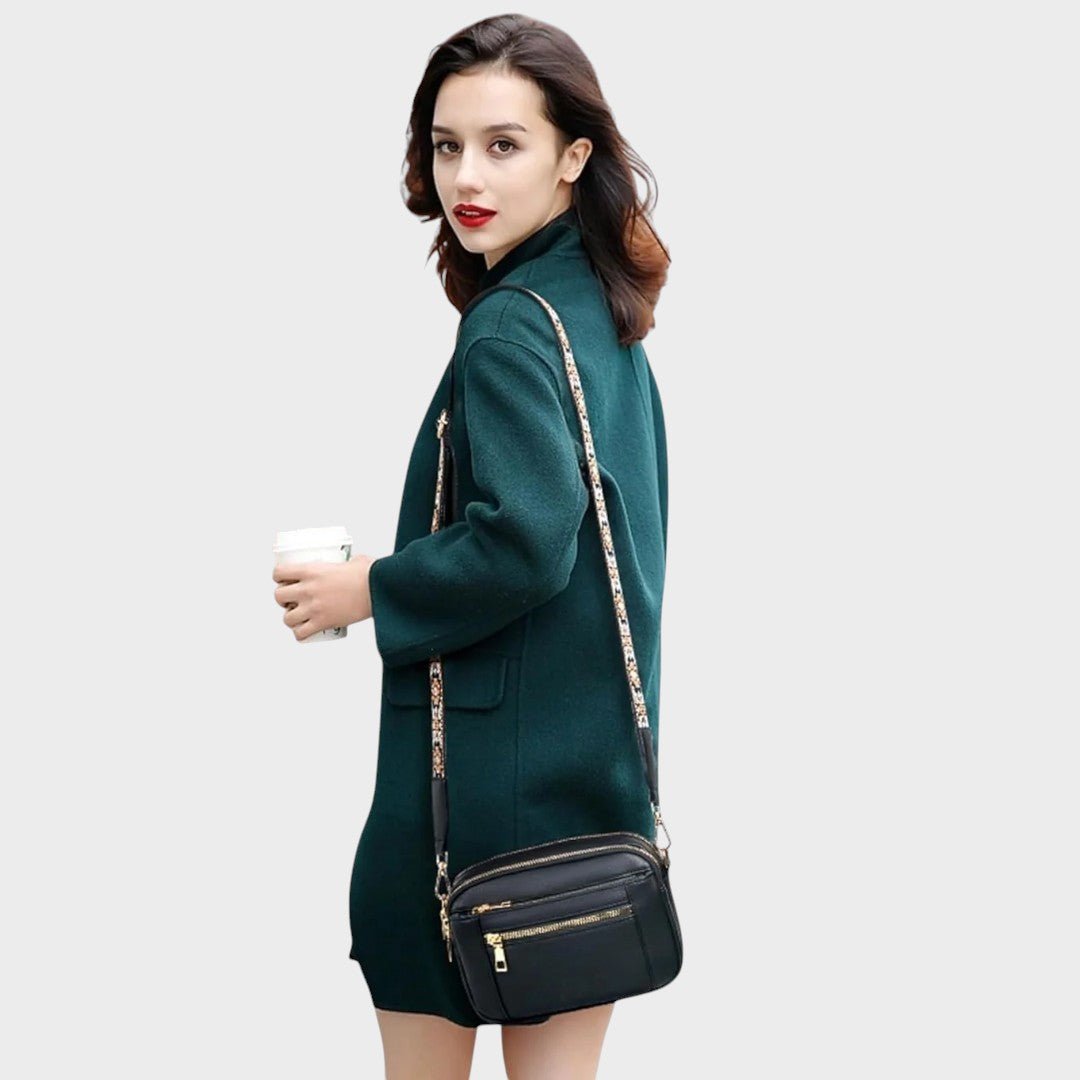 Lia - Bolsa de ombro refinada - Ines Braga