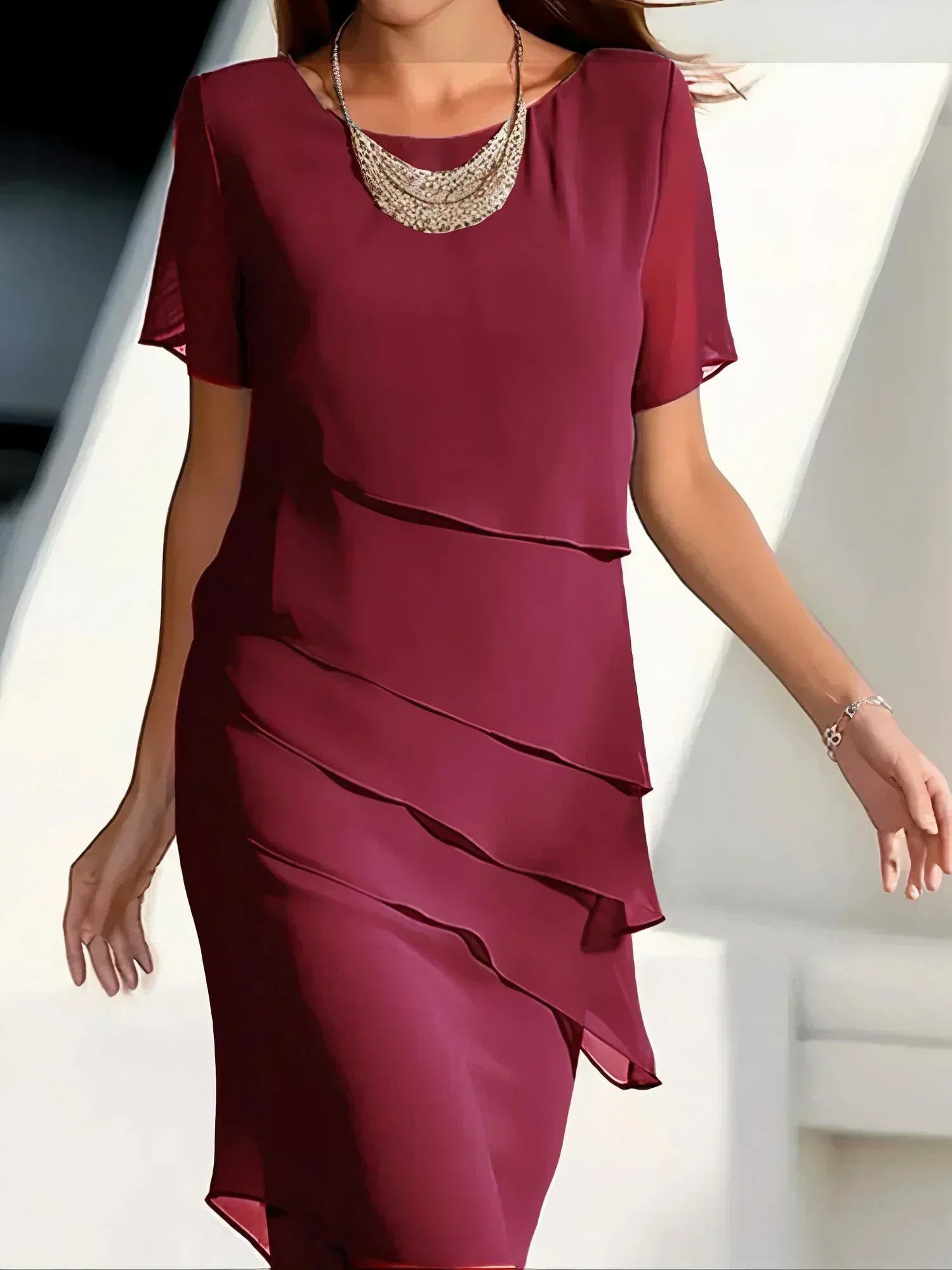 Lívia | O Vestido Que Destaca A Sua Beleza Natural Com Estilo - Ines Braga