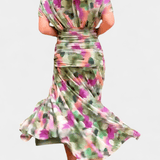 Luana® | Vestido elegante com decote em V - Ines Braga
