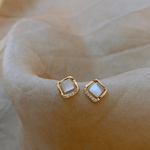 Luna | Brincos com Cristal Lunar - Ines Braga