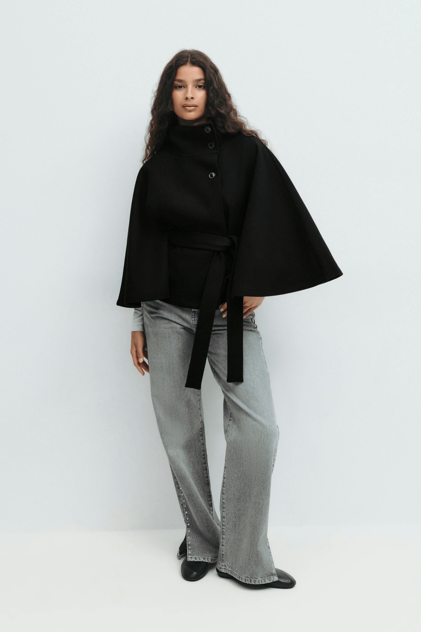 Lusana - Casaco elegante com cinto - Ines Braga