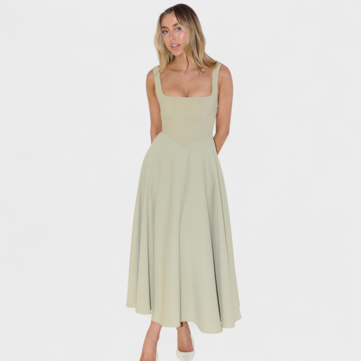 Maribel - Vestido Midi com decote quadrado - Ines Braga