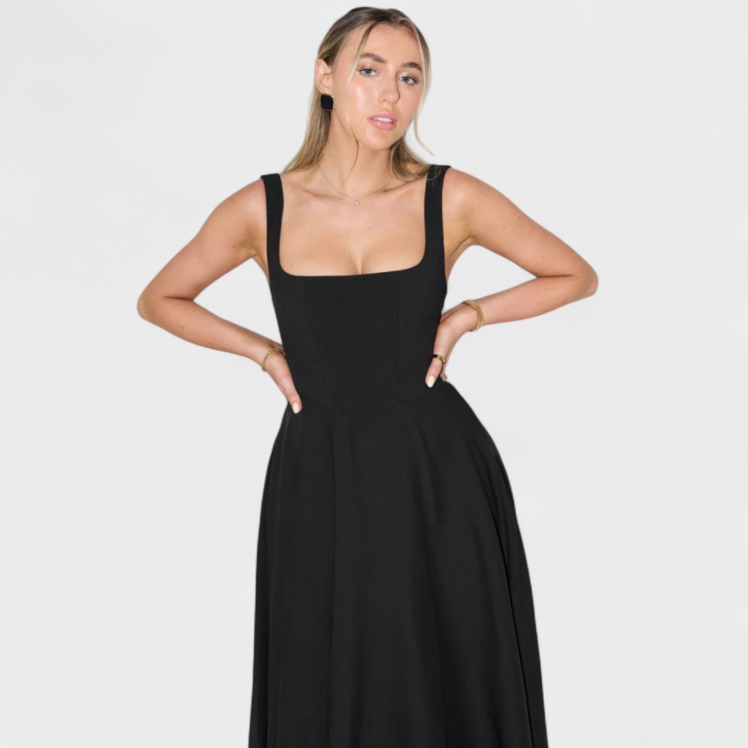 Maribel - Vestido Midi com decote quadrado - Ines Braga