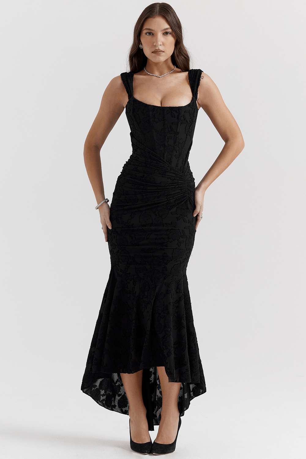 Nalina™ | Vestido Maxi – Elegância em Cada Detalhe - Ines Braga
