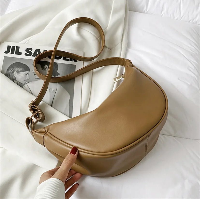 Nina | Bolsa de Couro Pequena Prática para Viagem Estilosa - Ines Braga