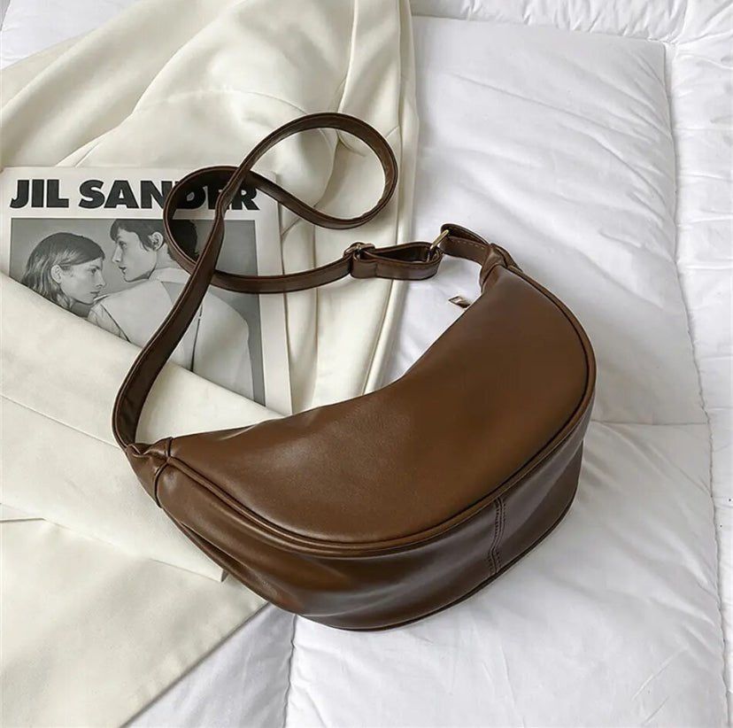 Nina | Bolsa de Couro Pequena Prática para Viagem Estilosa - Ines Braga